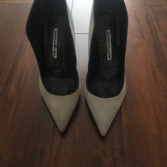 Manolo Blahnik Espedal suede high-collar pump - Picture 6 of 8